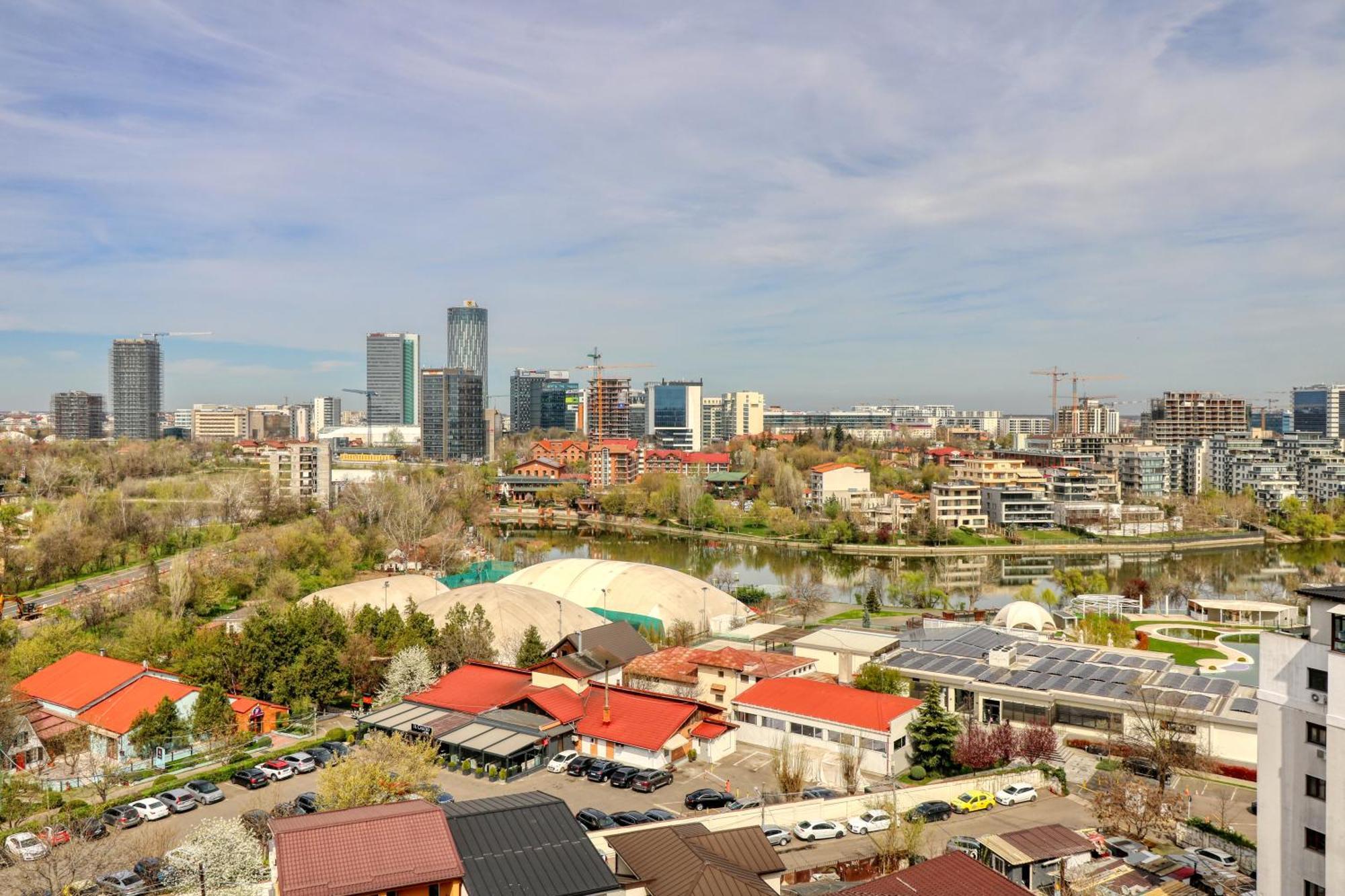 Penthouse Floreasca Bukarest Exteriör bild